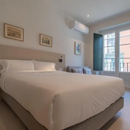 Apartment Edificio Ferrari 4, By Plaza Mayor *