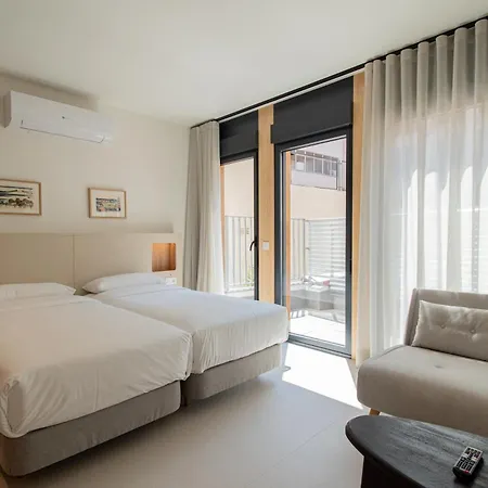 Edificio Ferrari 4, By Plaza Mayor Apartment *